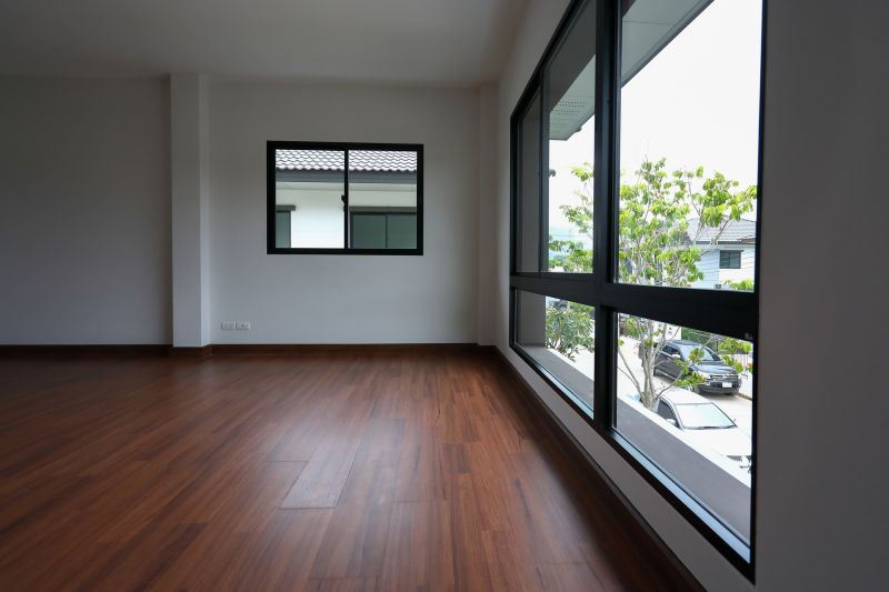Laminate Floor Replacement in Burlingame, CA