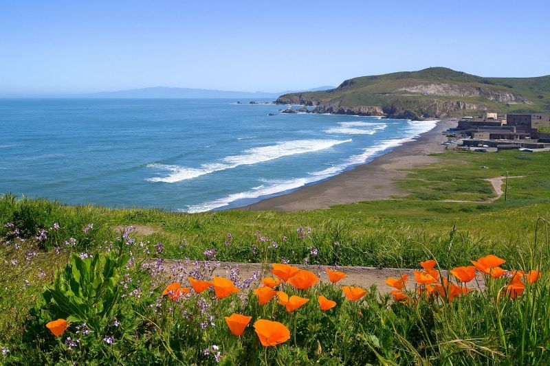 Pacifica, CA